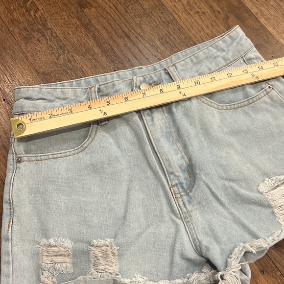 TIC:TOK Jean shorts #1376, size Large (8-10) - Picture 5 of 5